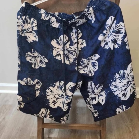 Aeropostale Men's Blue Floral Swim Trunks Board Hawaiian Shorts - Picture 1 of 6